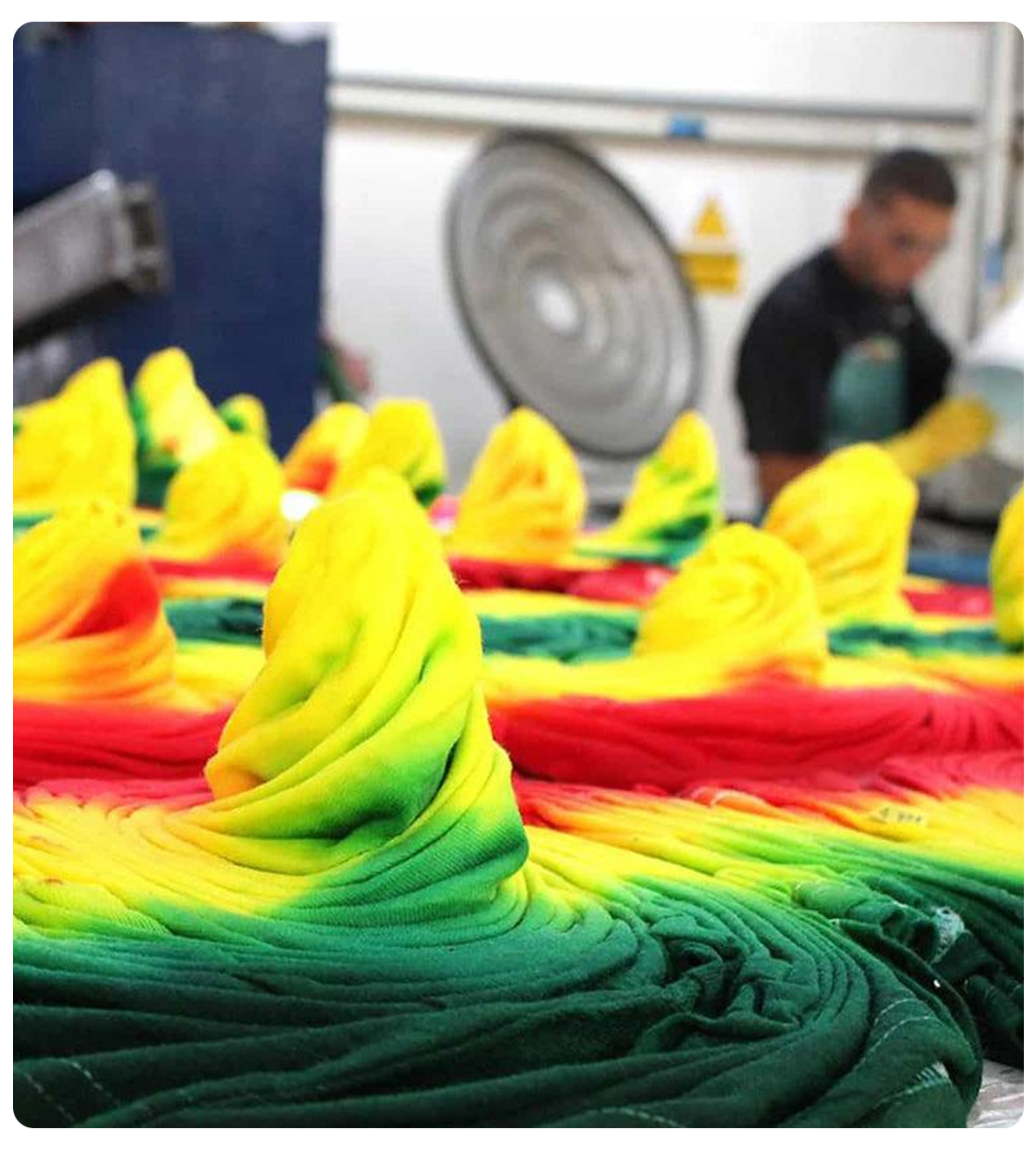 Dyeing Methods for Custom Sportswear & Apparel